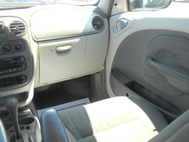 Chrysler PT Cruiser 2002 photo 9