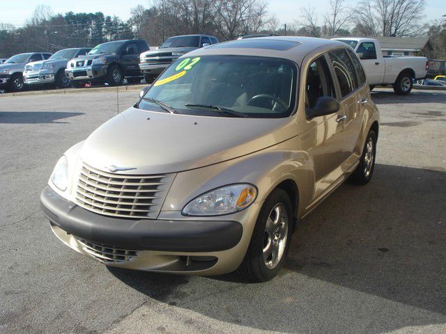 Chrysler PT Cruiser 2002 photo 1