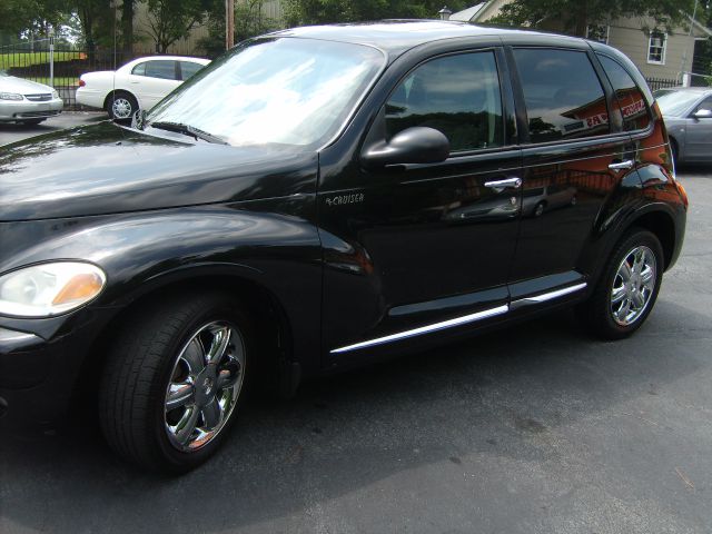 Chrysler PT Cruiser 2003 photo 2