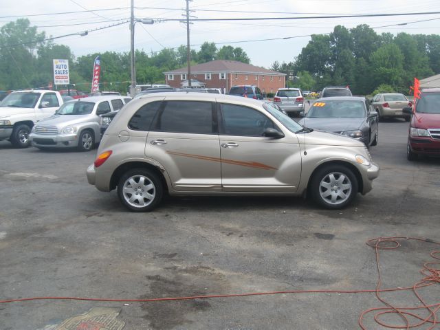 Chrysler PT Cruiser 2003 photo 1