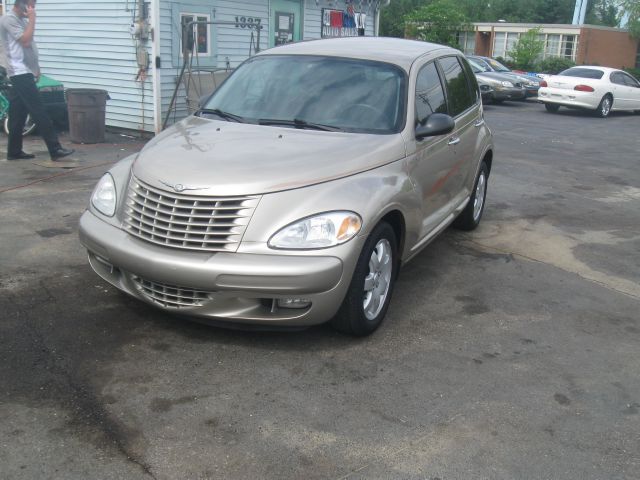 Chrysler PT Cruiser 2003 photo 2