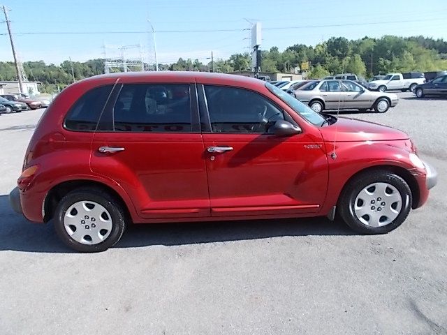 Chrysler PT Cruiser Base SUV