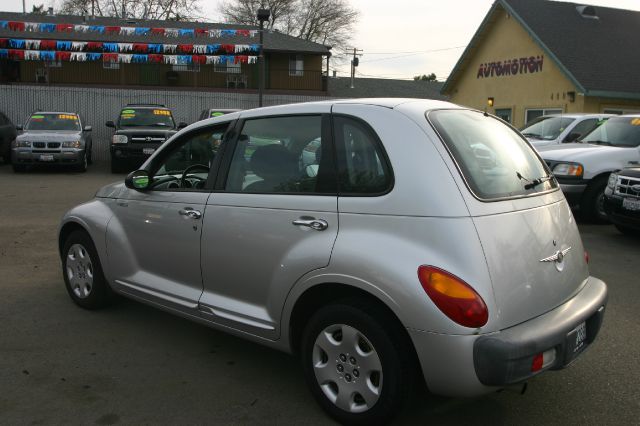 Chrysler PT Cruiser 2003 photo 1