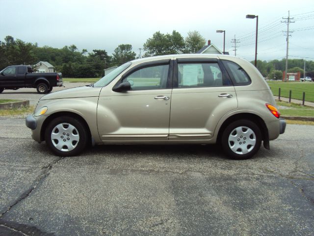 Chrysler PT Cruiser 2003 photo 2