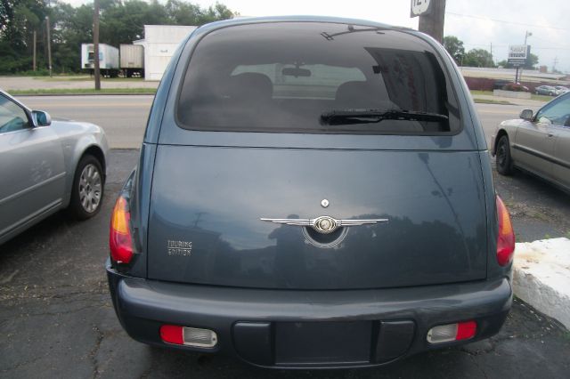 Chrysler PT Cruiser 2003 photo 1