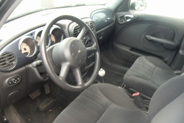 Chrysler PT Cruiser 2003 photo 3