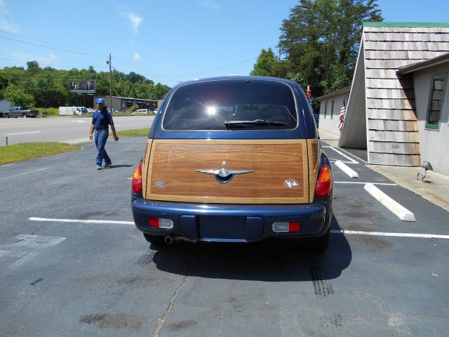 Chrysler PT Cruiser Limited SUV