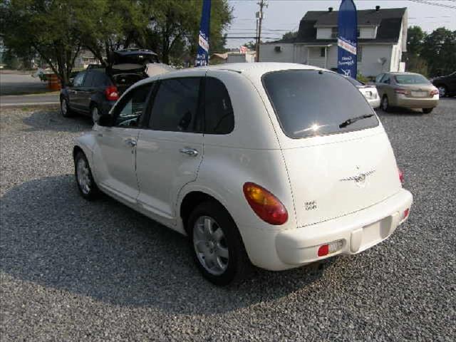 Chrysler PT Cruiser 2003 photo 1