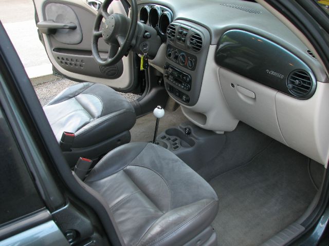 Chrysler PT Cruiser 2003 photo 3