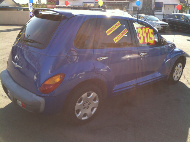 Chrysler PT Cruiser 2003 photo 2