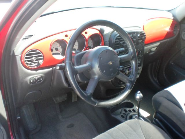 Chrysler PT Cruiser 2003 photo 2