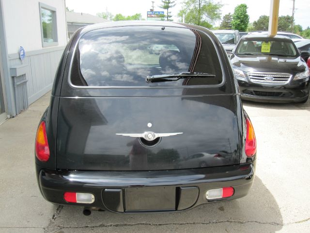 Chrysler PT Cruiser 2004 photo 10