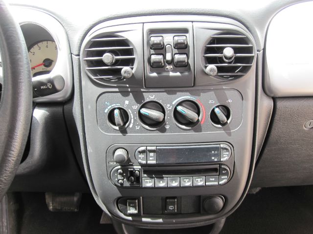 Chrysler PT Cruiser 2004 photo 19