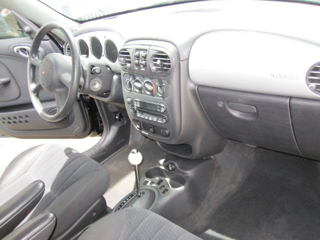 Chrysler PT Cruiser 2004 photo 7