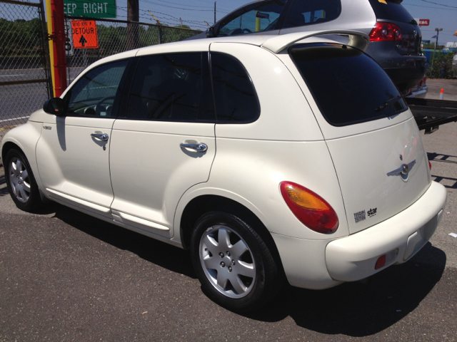 Chrysler PT Cruiser 2004 photo 4