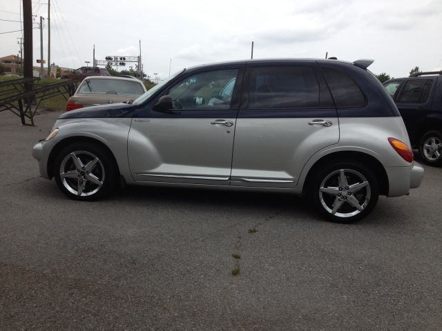 Chrysler PT Cruiser 2004 photo 8