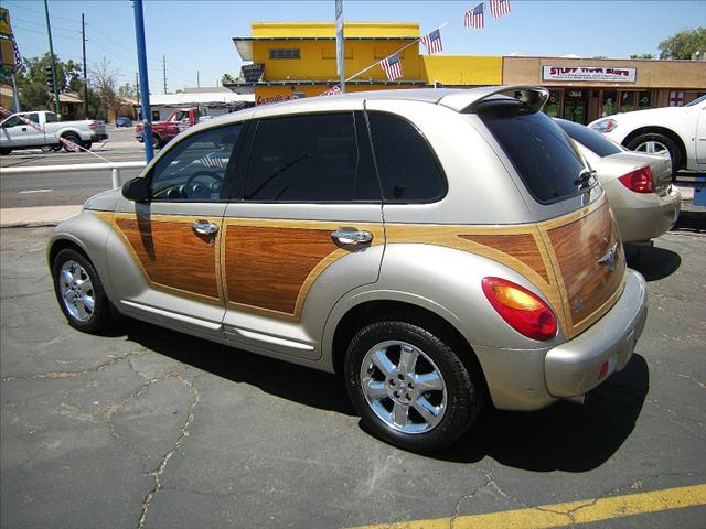 Chrysler PT Cruiser 2004 photo 2