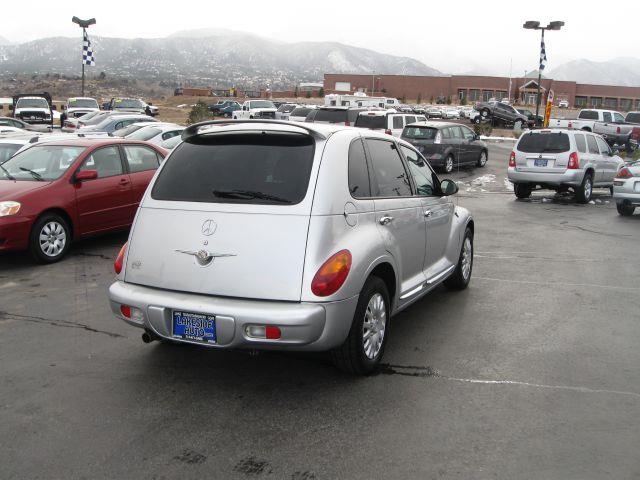 Chrysler PT Cruiser 2004 photo 1