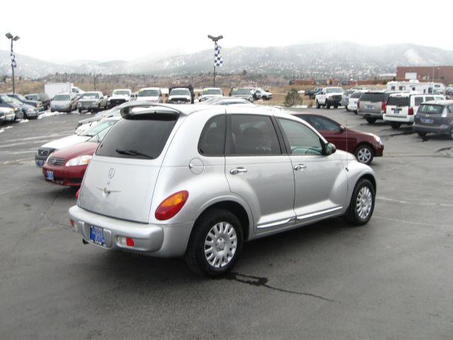 Chrysler PT Cruiser 2004 photo 16