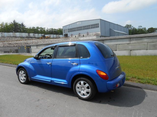 Chrysler PT Cruiser 2004 photo 17