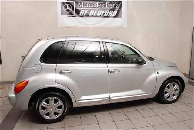 Chrysler PT Cruiser 2004 photo 2