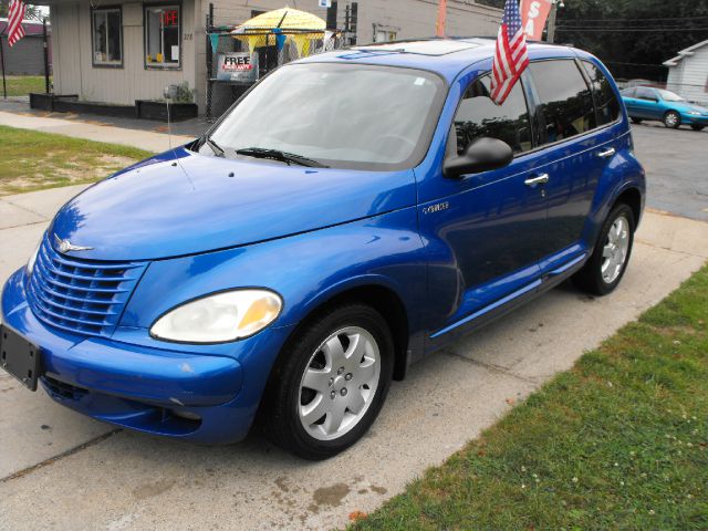 Chrysler PT Cruiser 2004 photo 2