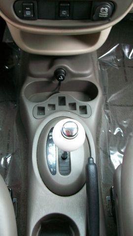 Chrysler PT Cruiser 2004 photo 3