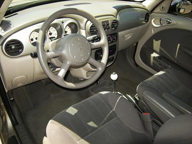 Chrysler PT Cruiser 2004 photo 3