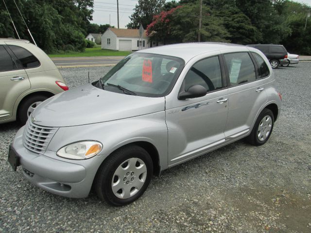 Chrysler PT Cruiser 2004 photo 3