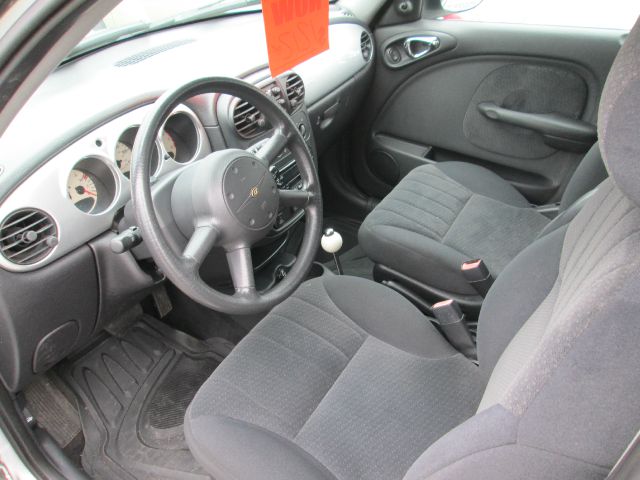 Chrysler PT Cruiser 2004 photo 4