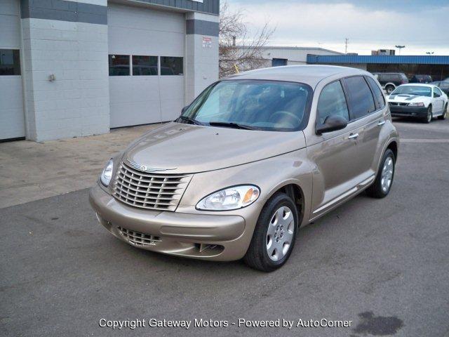 Chrysler PT Cruiser 2004 photo 2