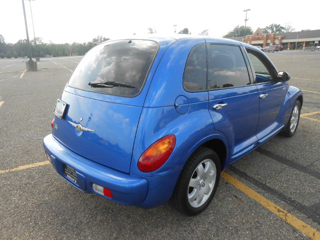 Chrysler PT Cruiser 2004 photo 17