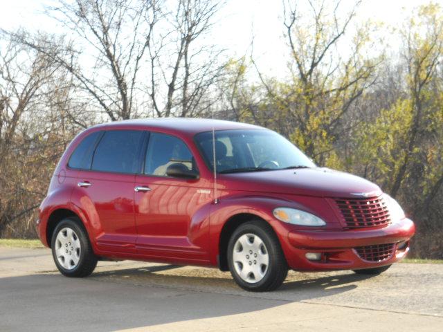 Chrysler PT Cruiser 2004 photo 1