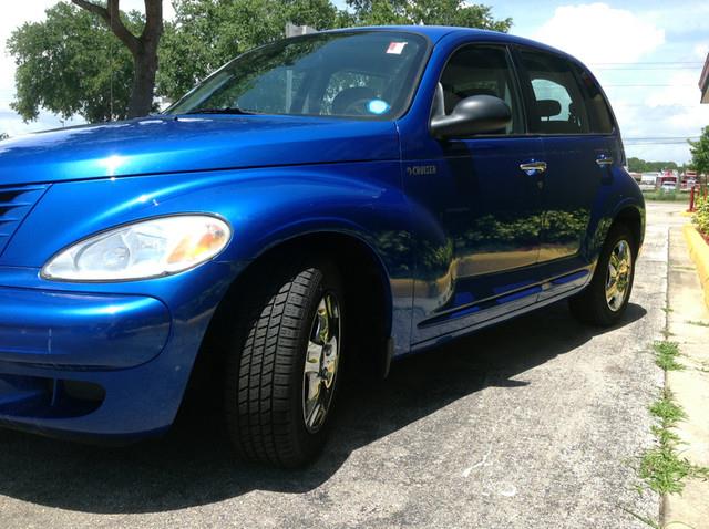 Chrysler PT Cruiser 2004 photo 2