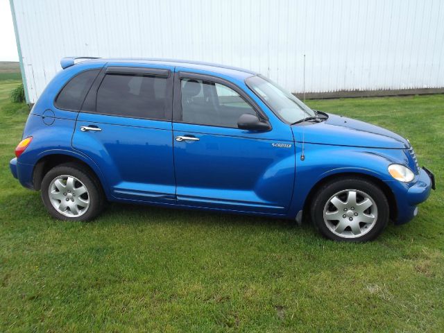 Chrysler PT Cruiser 2004 photo 18