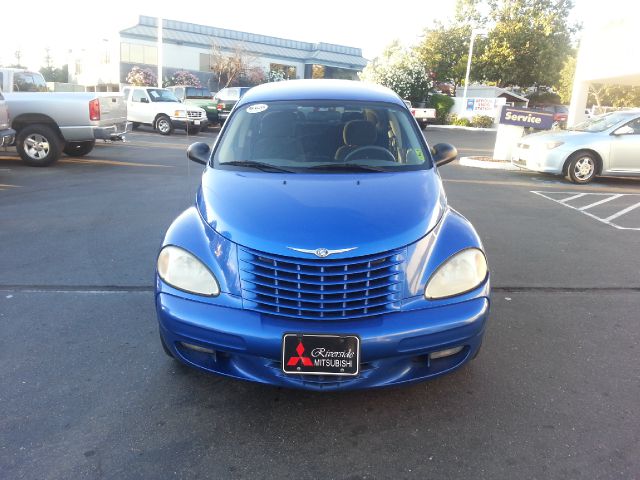 Chrysler PT Cruiser 2004 photo 2