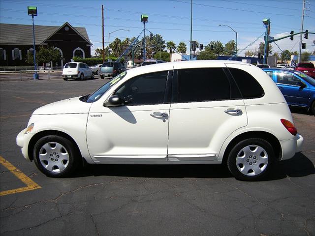 Chrysler PT Cruiser 2004 photo 1