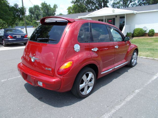 Chrysler PT Cruiser 2004 photo 1