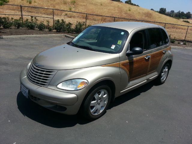 Chrysler PT Cruiser 2004 photo 8