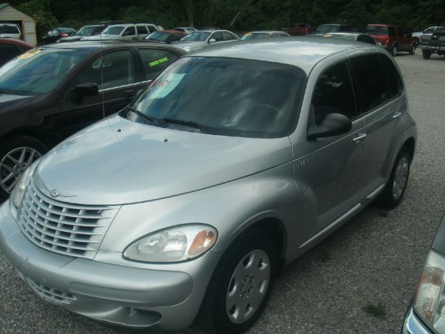 Chrysler PT Cruiser 2004 photo 2