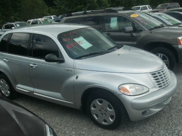 Chrysler PT Cruiser 2004 photo 3