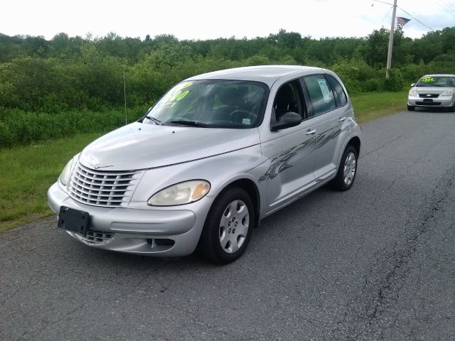 Chrysler PT Cruiser 2004 photo 2