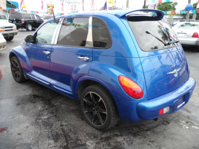 Chrysler PT Cruiser 2004 photo 1