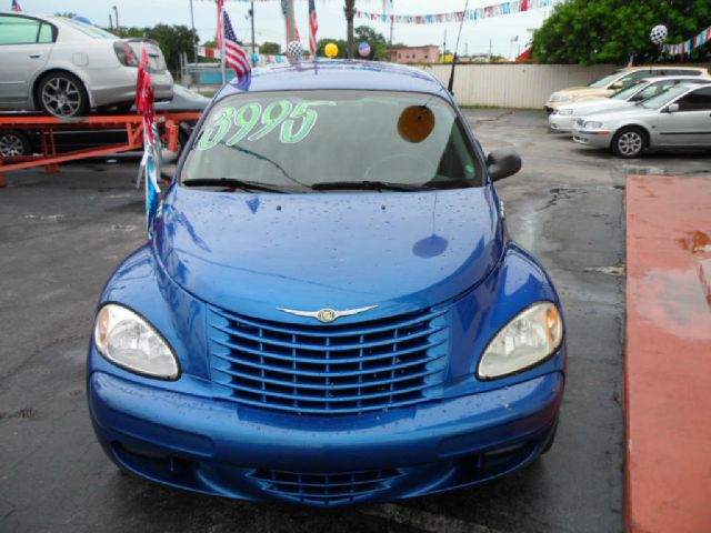 Chrysler PT Cruiser 2004 photo 3