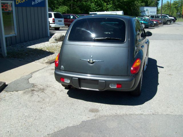 Chrysler PT Cruiser 2004 photo 9