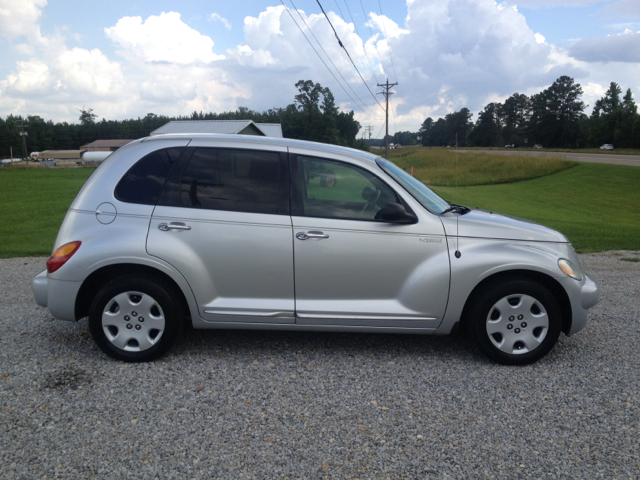 Chrysler PT Cruiser 2004 photo 6