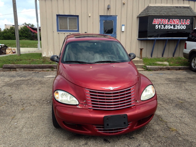 Chrysler PT Cruiser 2004 photo 2