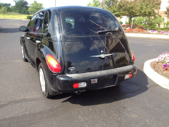 Chrysler PT Cruiser 2004 photo 4