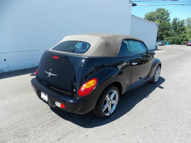 Chrysler PT Cruiser 2005 photo 2