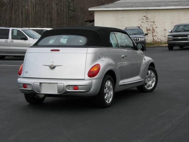 Chrysler PT Cruiser 2005 photo 1